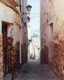 Callars. Las calles estrechas se repiten en el barrio medieval de la Vila