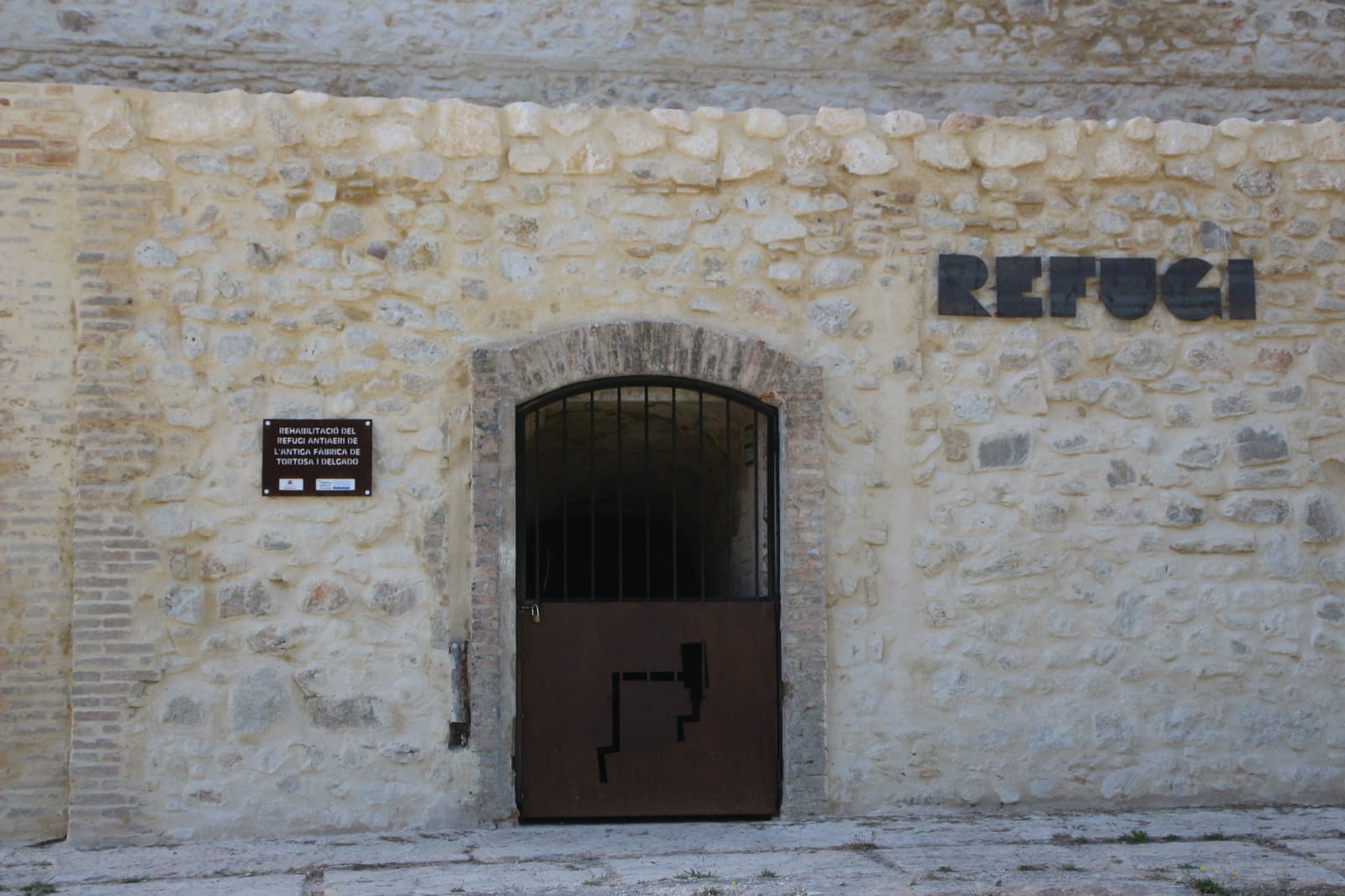 Civil War Air-Raid Shelters